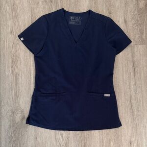 Figs Casma Navy Short Sleeve V-Neck Scrub Top